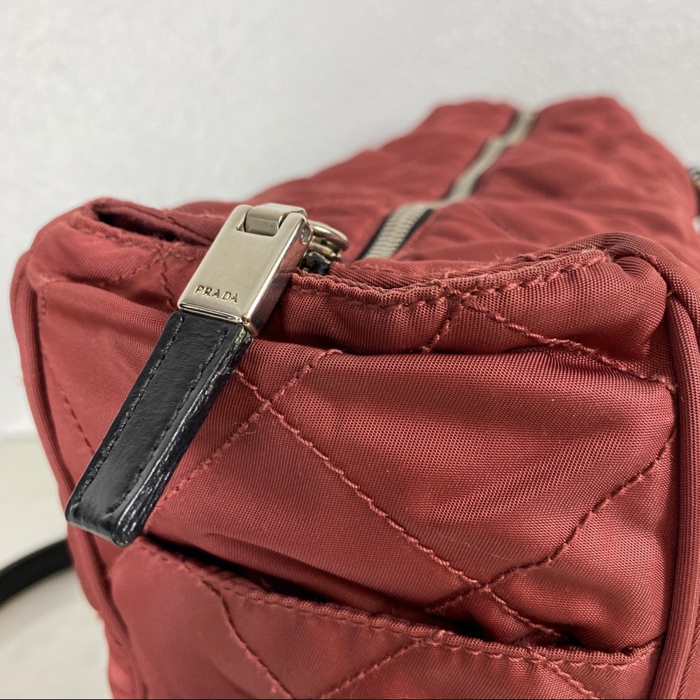 Prada bag - Picture 2 of 11